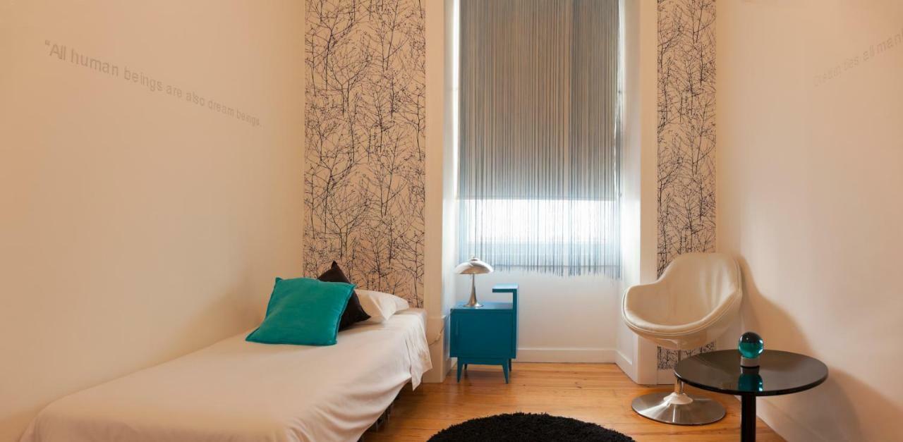 Living Lounge Hostel Лісабон Екстер'єр фото